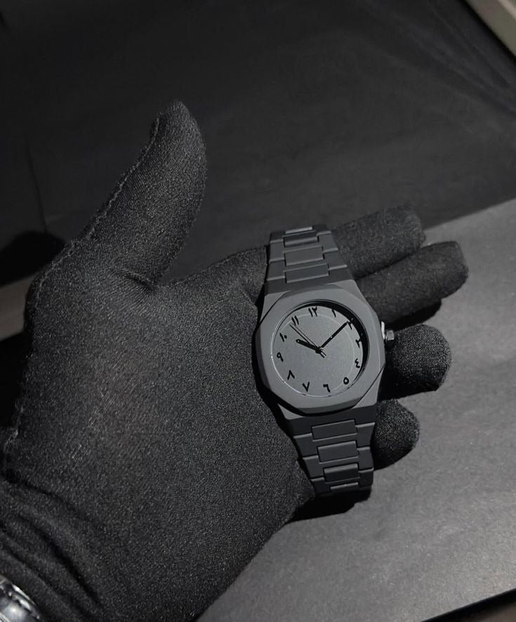 Black Aura Watch