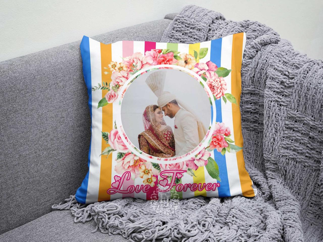 The Color Moment Cushion