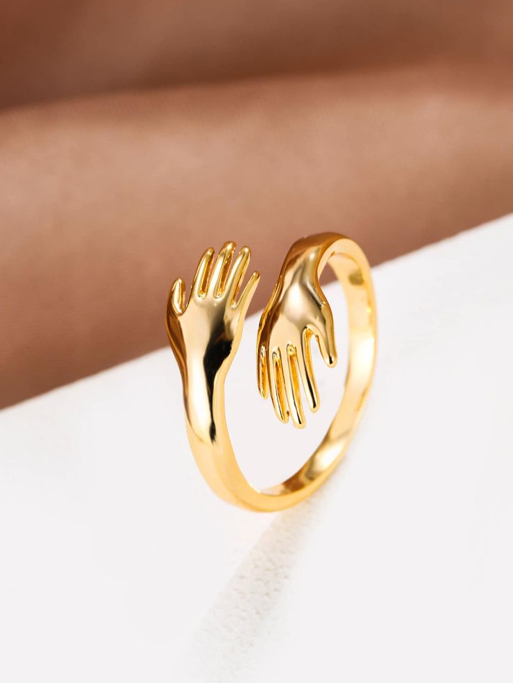 Hug Ring