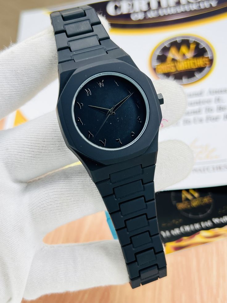 Metallic Black Aura Watch