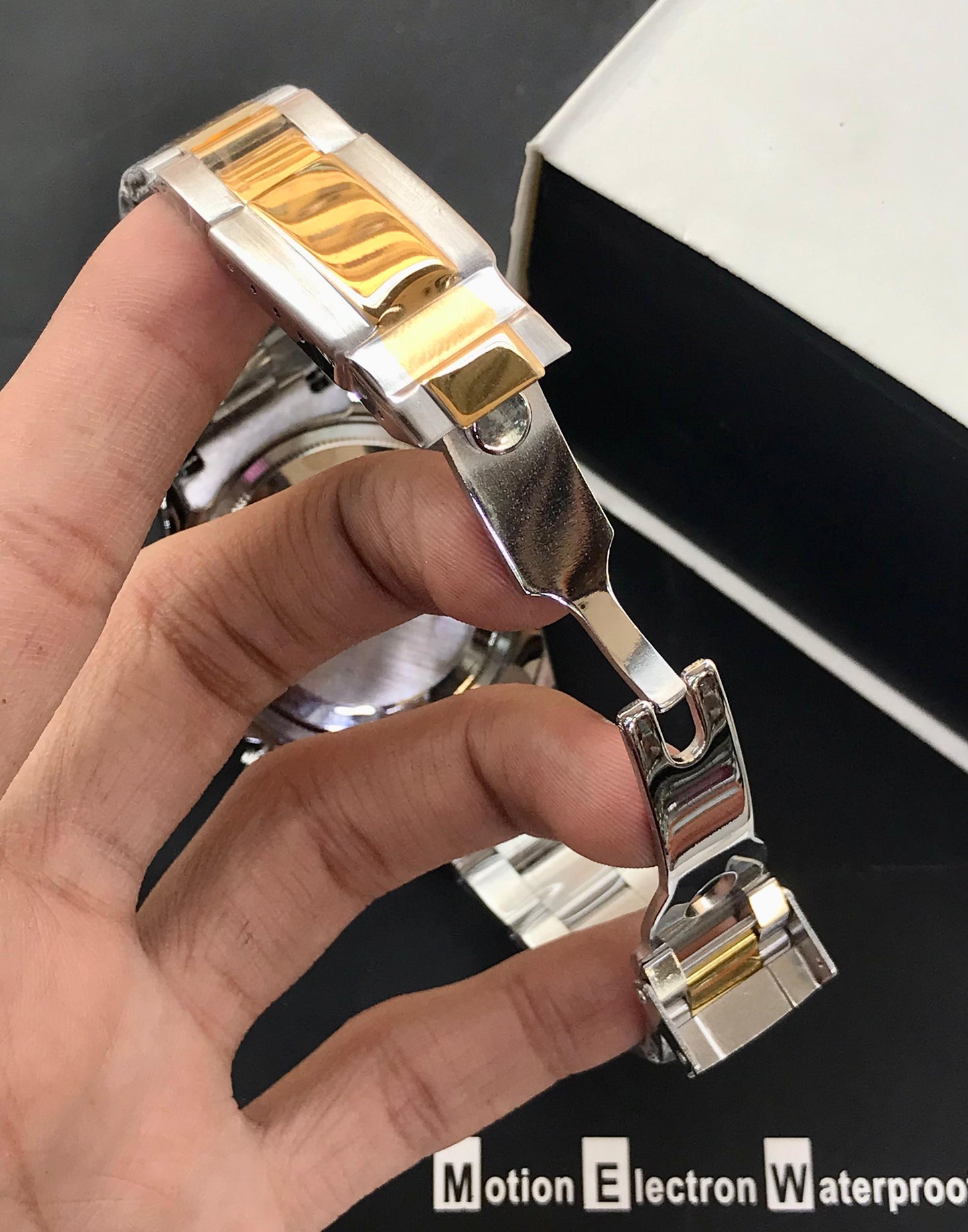 Rolex Daytona Men's Watch (Dual Tone)