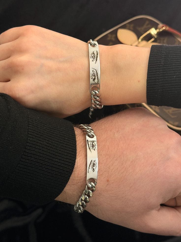 Eye Bracelete