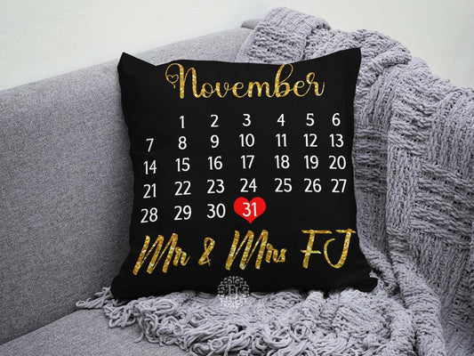 The Date Cushion
