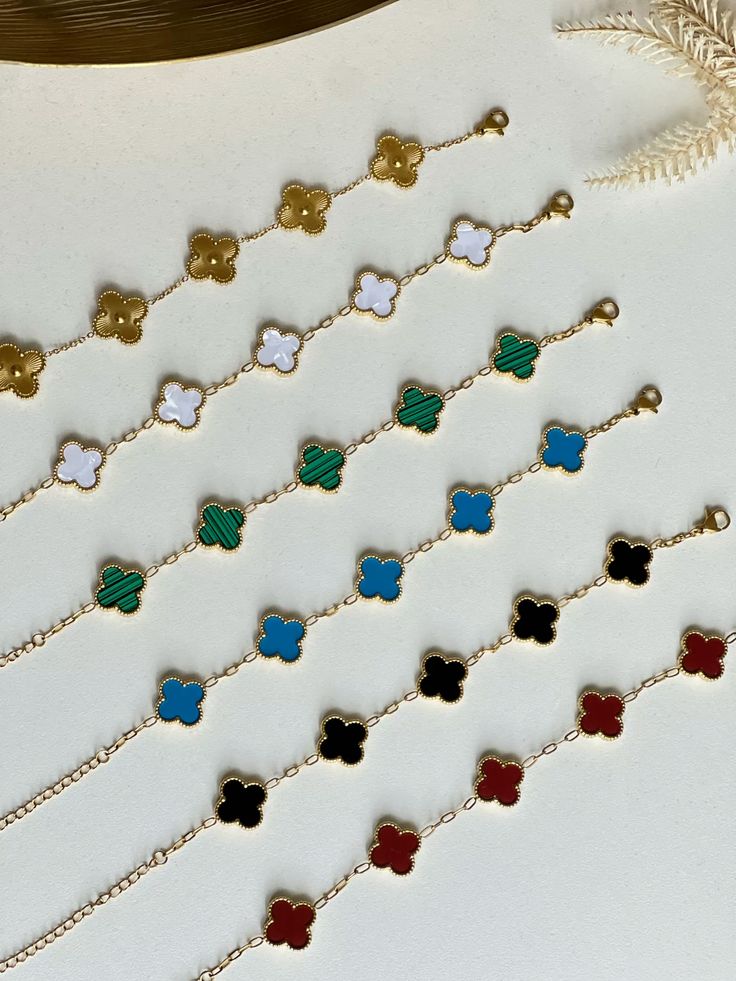 Floral Braceletes