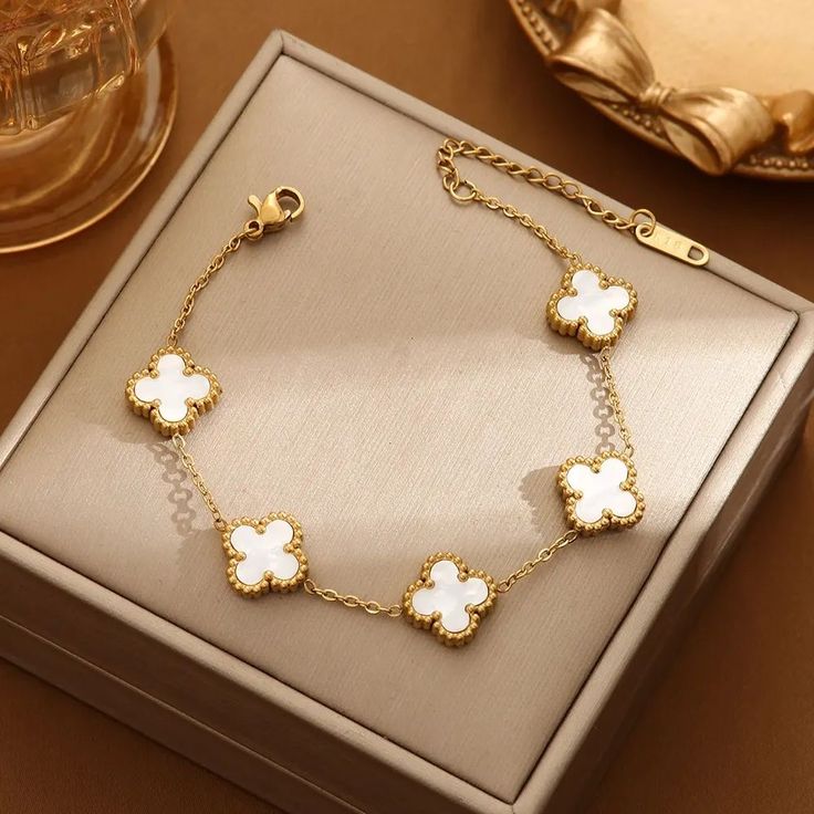 Floral Braceletes