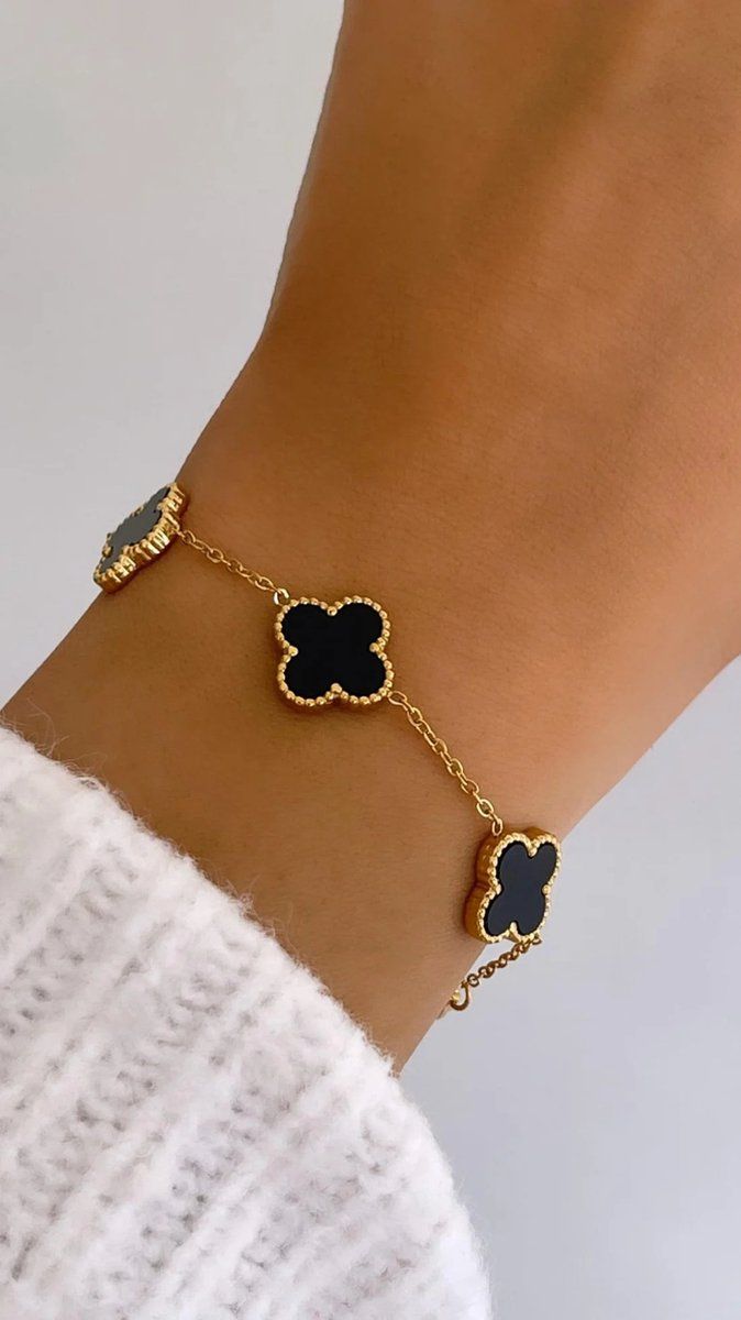 Floral Braceletes