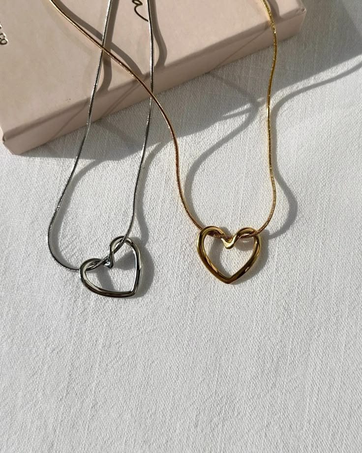 Love Loop Necklace