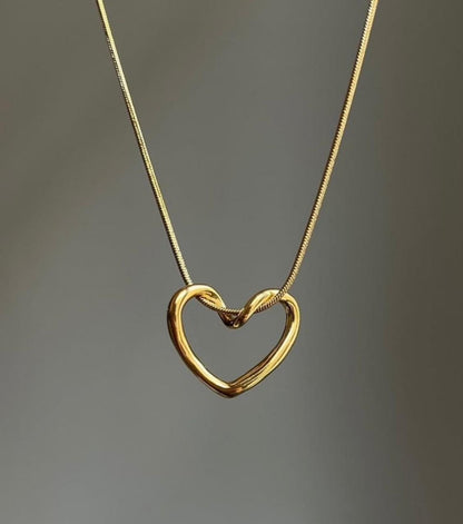 Love Loop Necklace