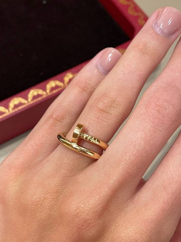 Nail Ring