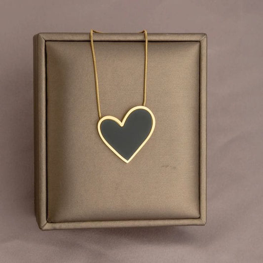 Black Wavy Heart Necklace