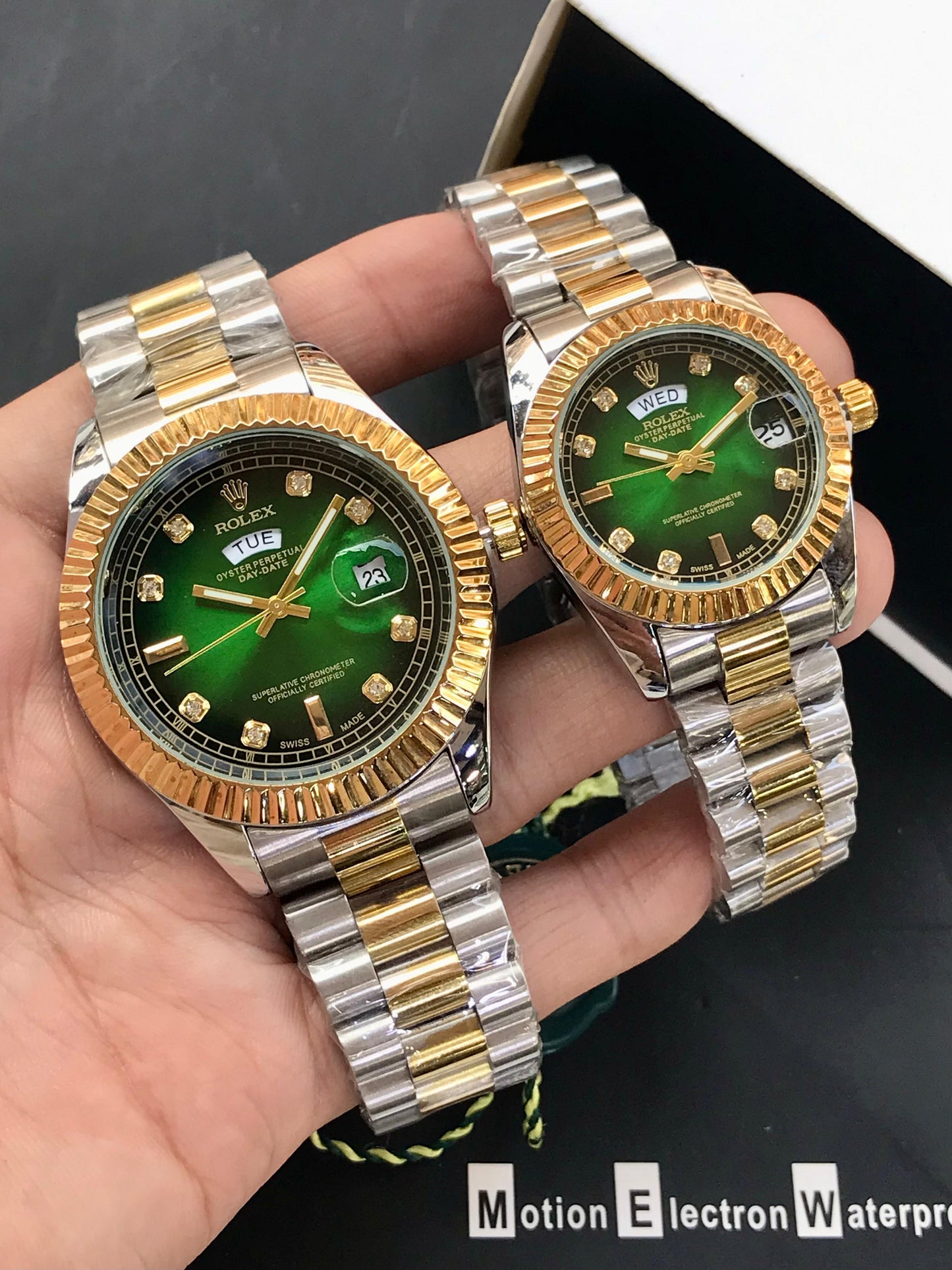 Rolex Pair Watch (Gold)