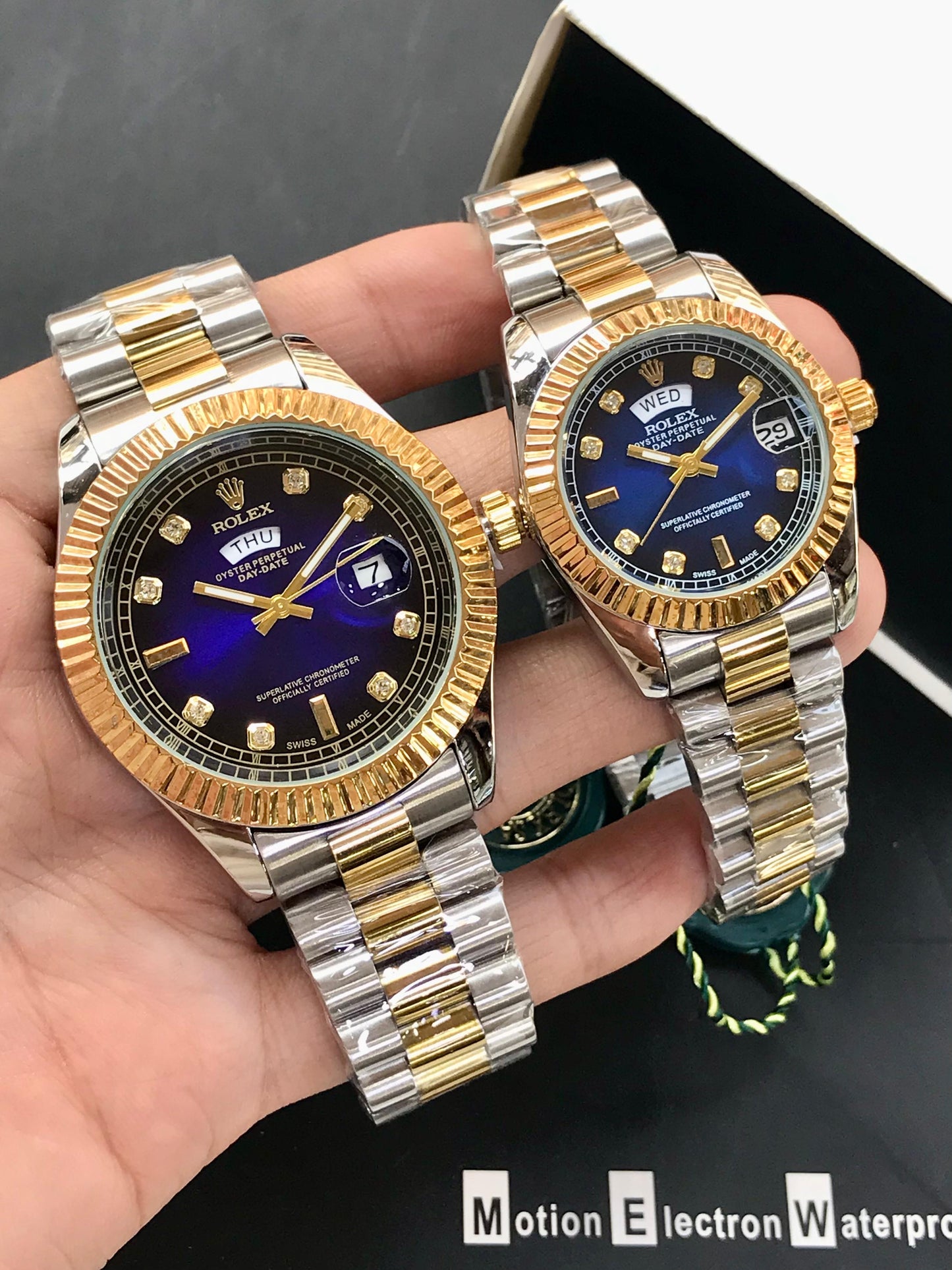 Rolex Pair Watch (Gold)