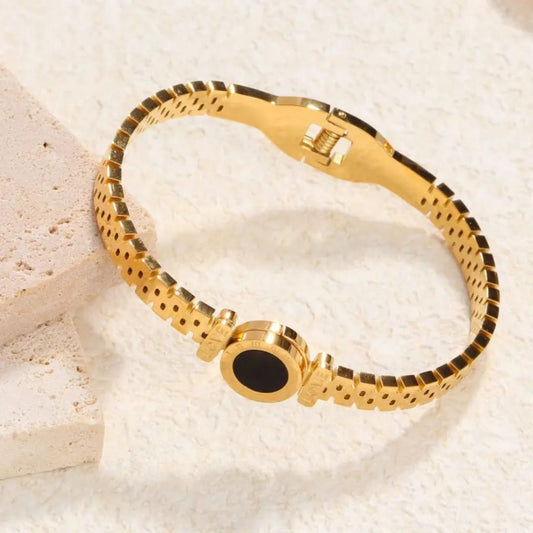 Love Hole Bracelet