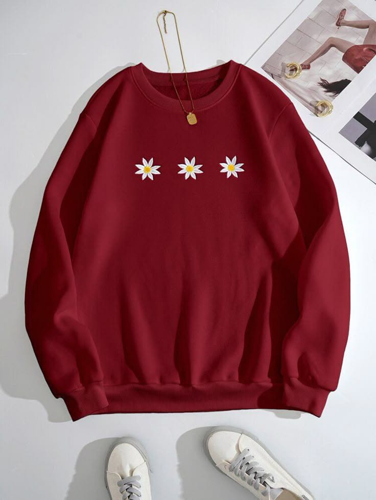 Floral Sweatshirt – Trendy & Cozy Winter Wear 🌸✨